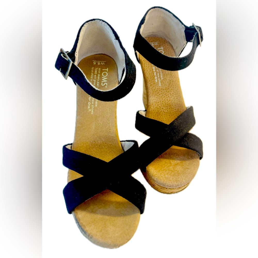TOMS Sienna Espadrille Wedge size 5.5